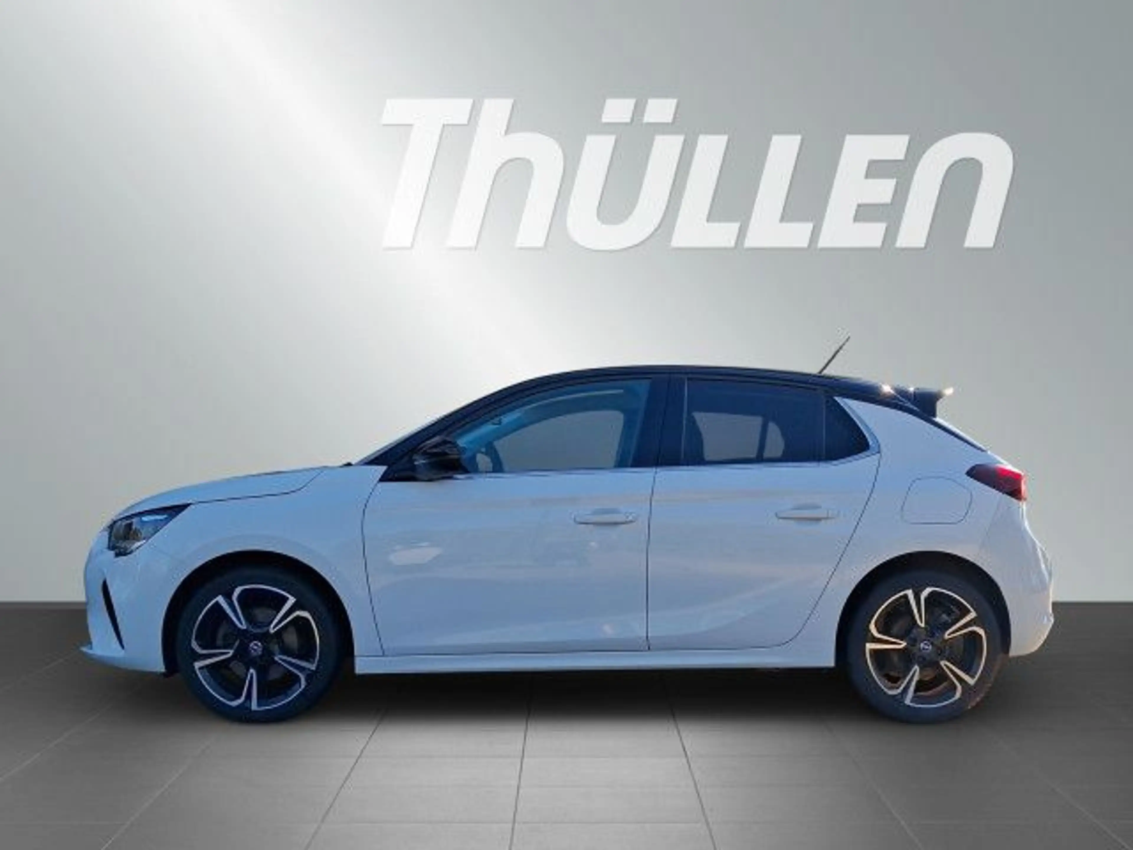 Opel Corsa Elegance 1.2 PDC CarPlay Ganzjahresräder — photo 4