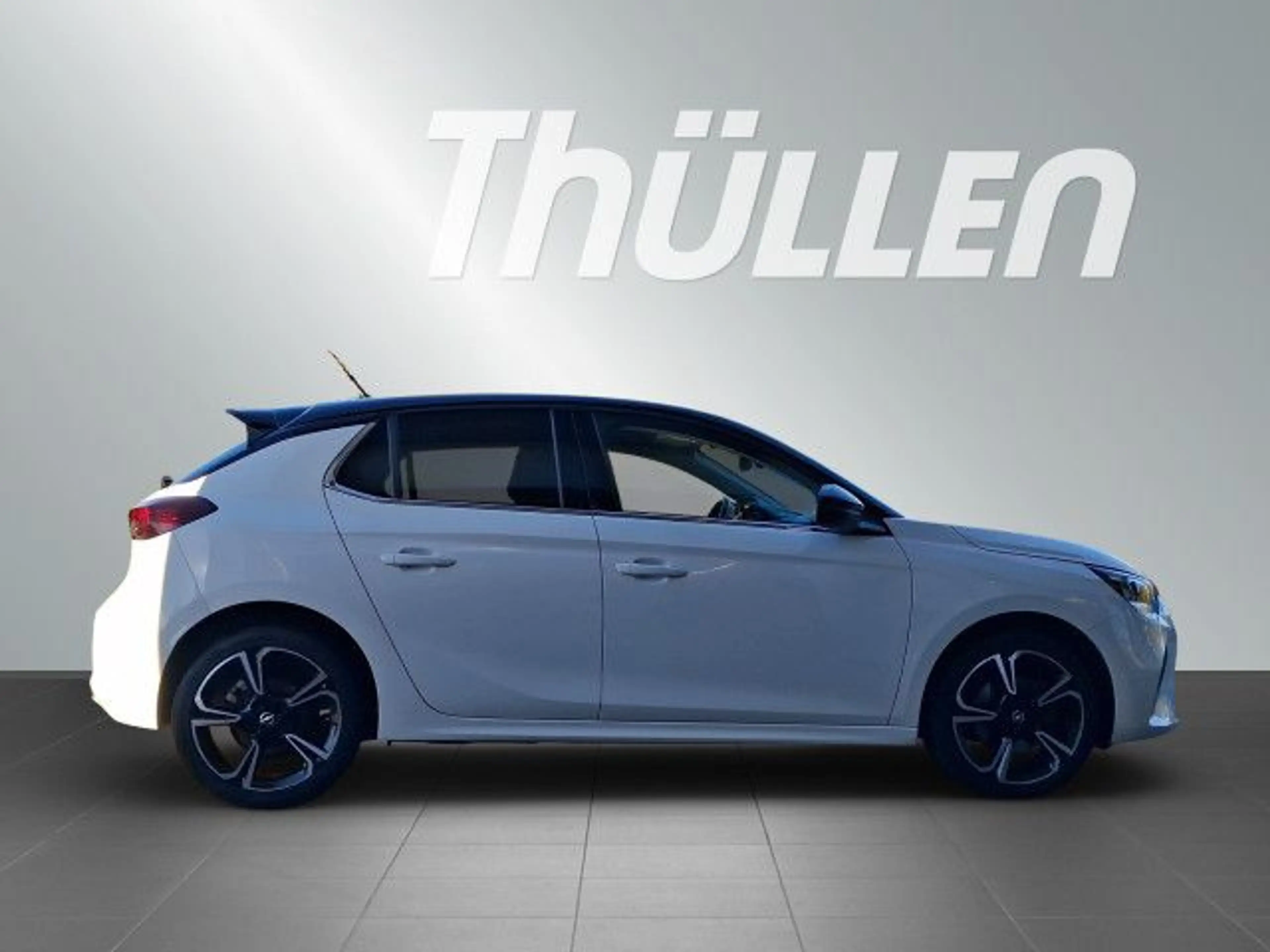 Opel Corsa Elegance 1.2 PDC CarPlay Ganzjahresräder — photo 5