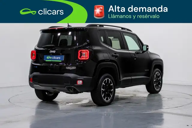 Jeep Renegade view 5