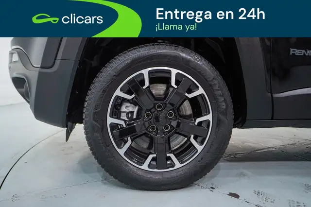 Jeep Renegade view 11