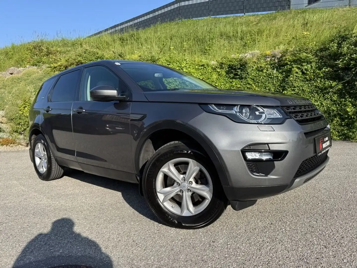 Land Rover Discovery Sport Basis AWD KLIMA TEMPOMAT NAVI Gris - 2