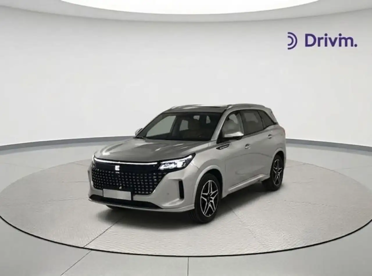 DFSK E5