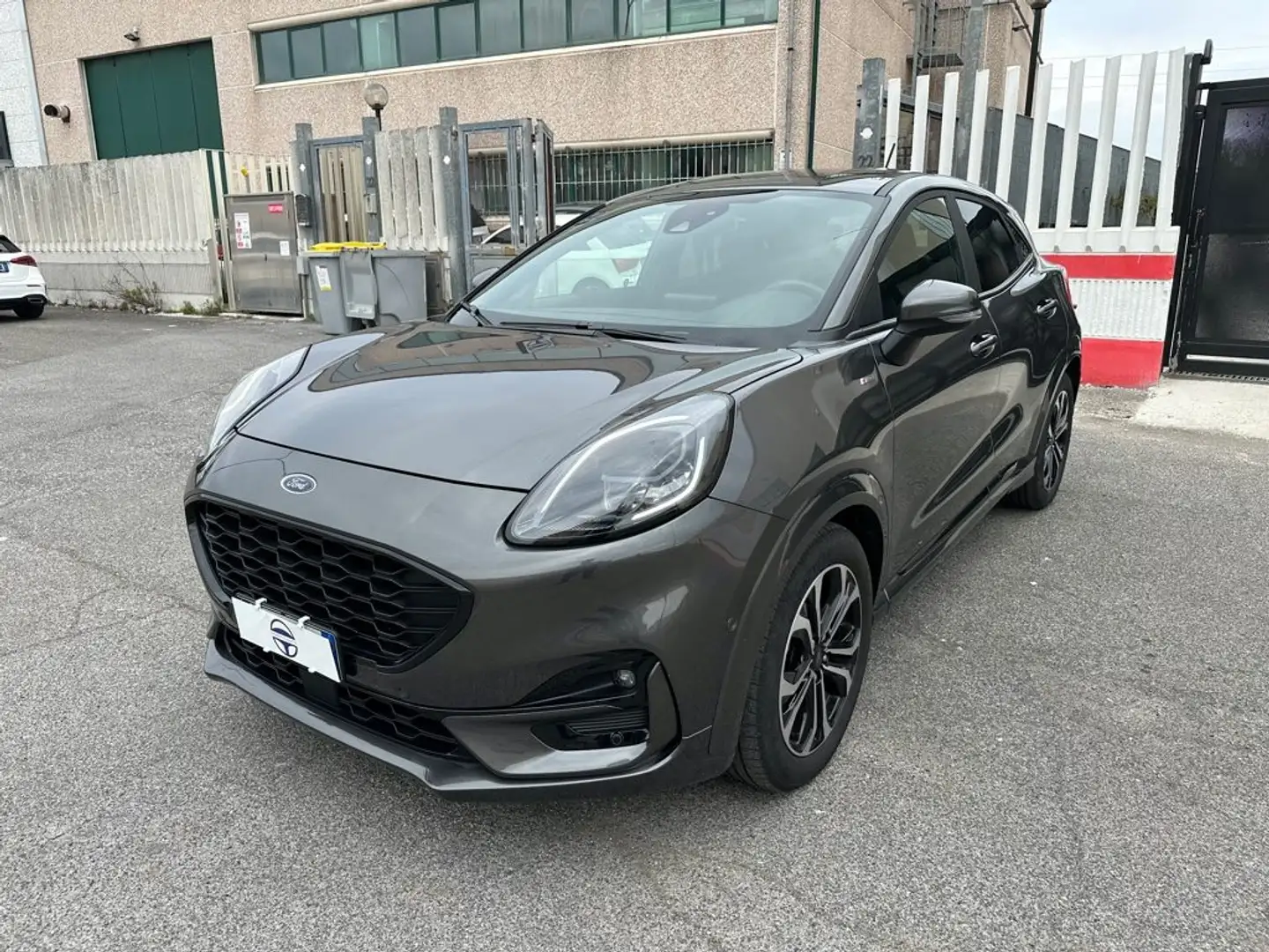 Ford Puma 1.0 EcoBoost 125 CV S&S aut. ST-Line Grigio - 1