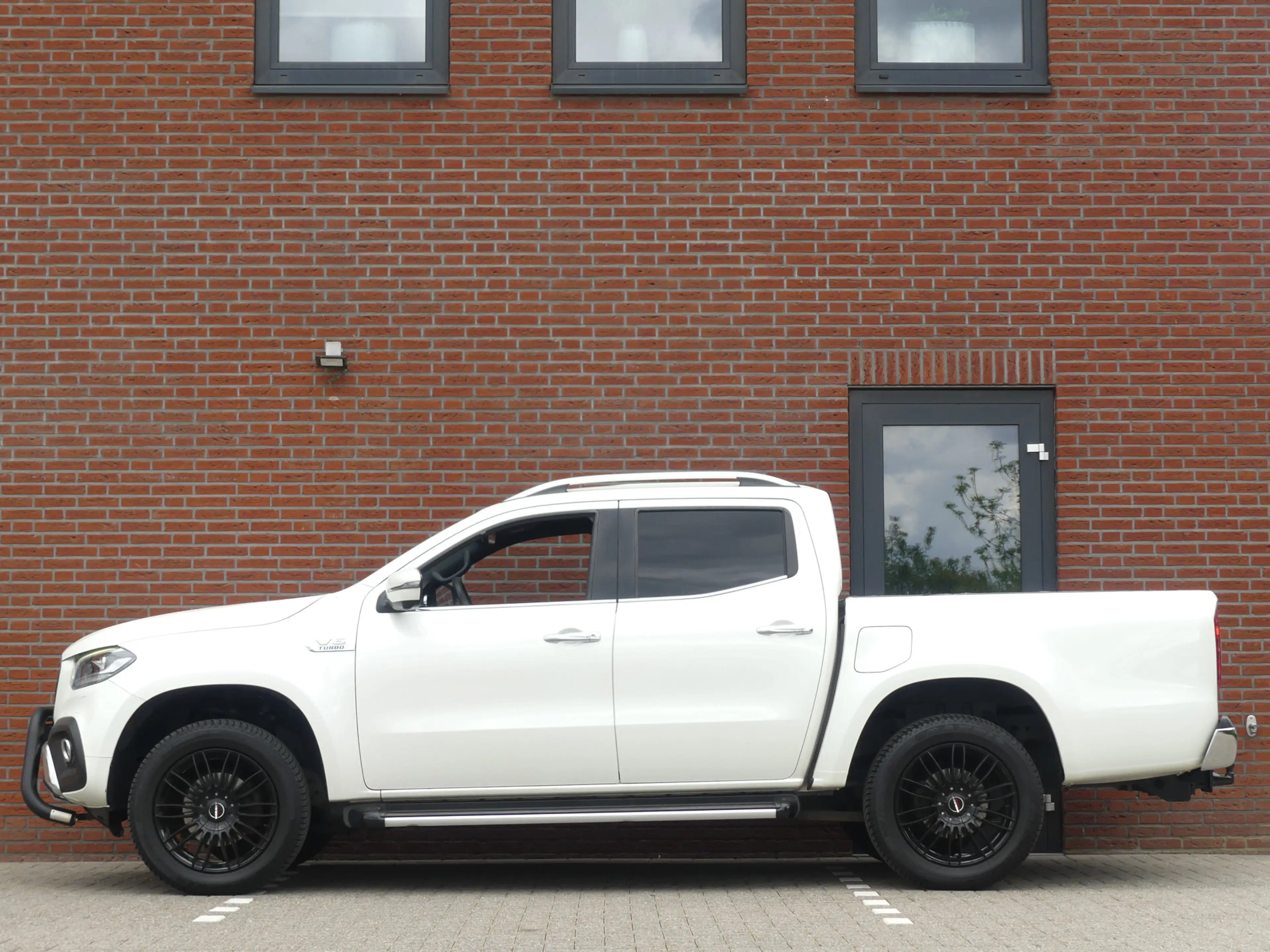 Mercedes-Benz X 350 d 4-MATIC 3500 KG Trekgewicht LED/Camera/LEER — photo 3