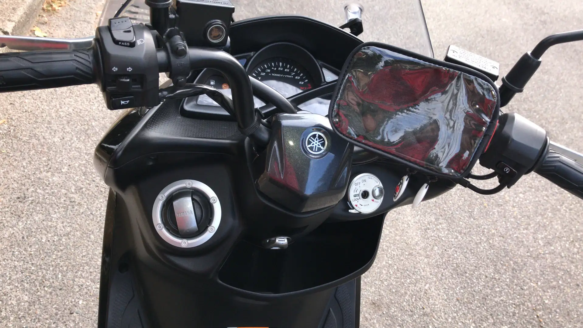 Yamaha Majesty 125 luxury - 1