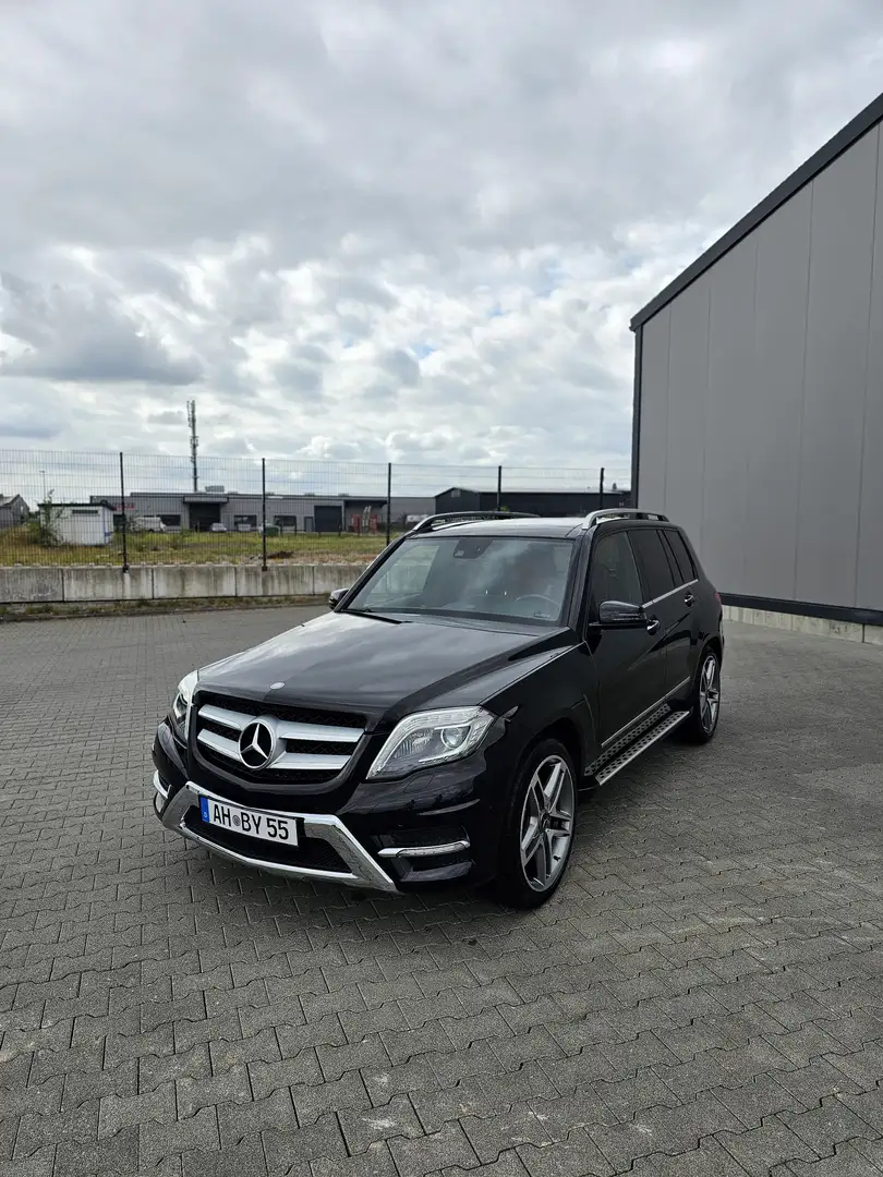 Mercedes-Benz GLK 350 GLK 350 AMG 4Matic BlueEfficiency Pano AMG Schwarz - 1