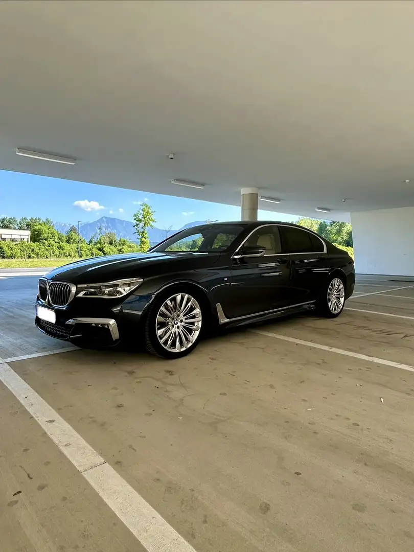 BMW 750 750i M-Paket xDrive Aut. - 2