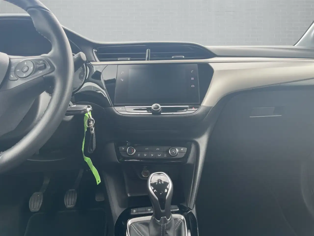 Opel Corsa Edition 1.2 +Allwetter SHZ Kamera CarPlay DAB LMFe, миниатюра 13