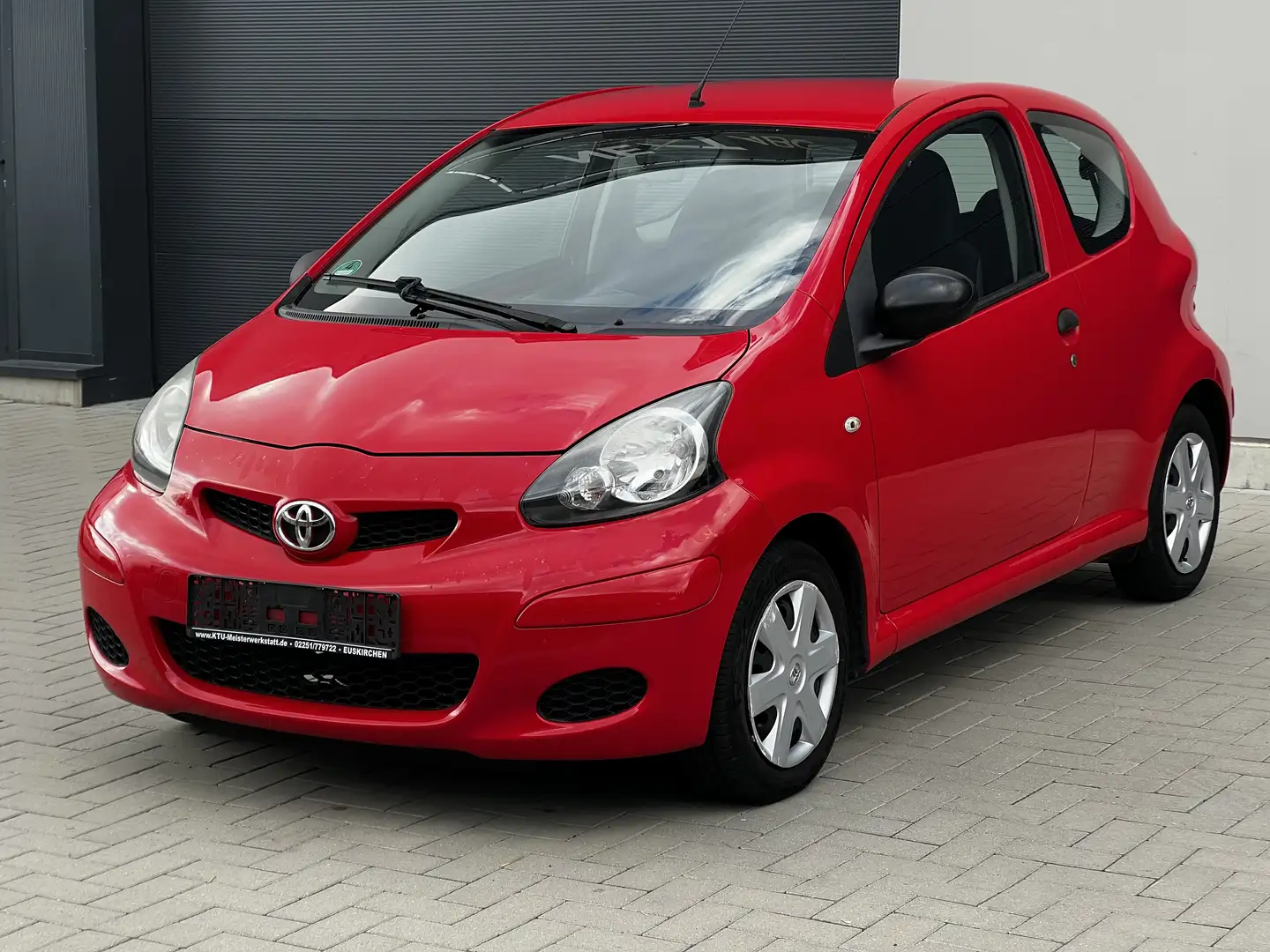 Toyota Aygo Team// gekeurd// 1jaar garantie Red - 2