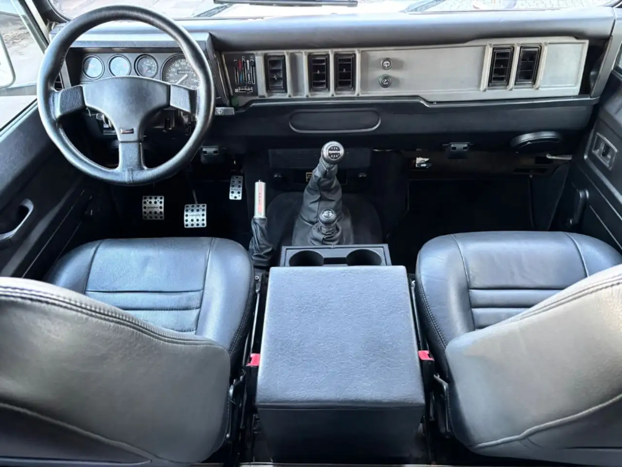Land Rover Defender 90 L316 V8 3.9 Station Wagon, foto 7