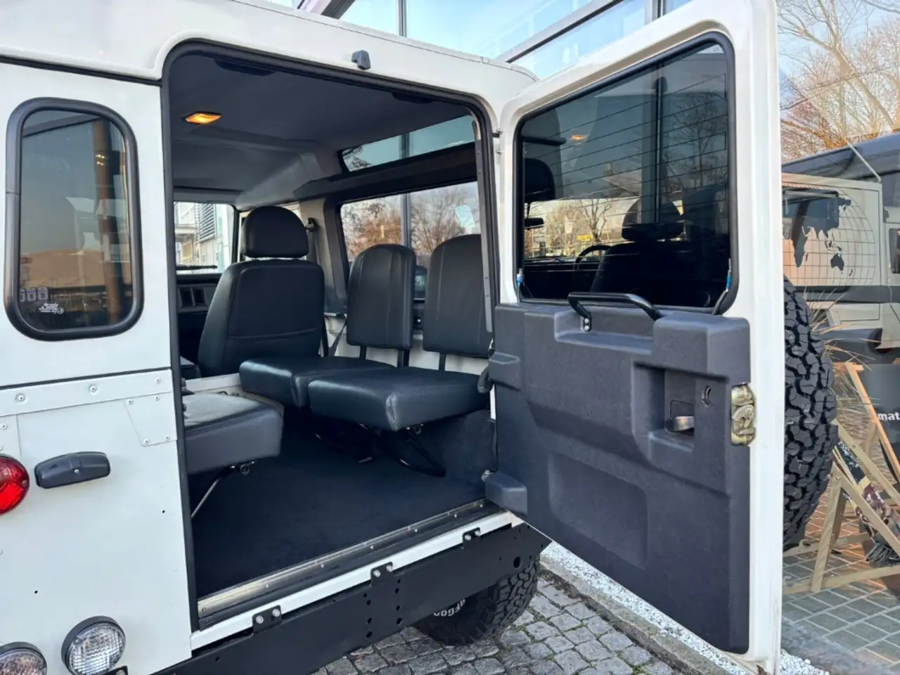 Land Rover Defender 90 L316 V8 3.9 Station Wagon, foto 10