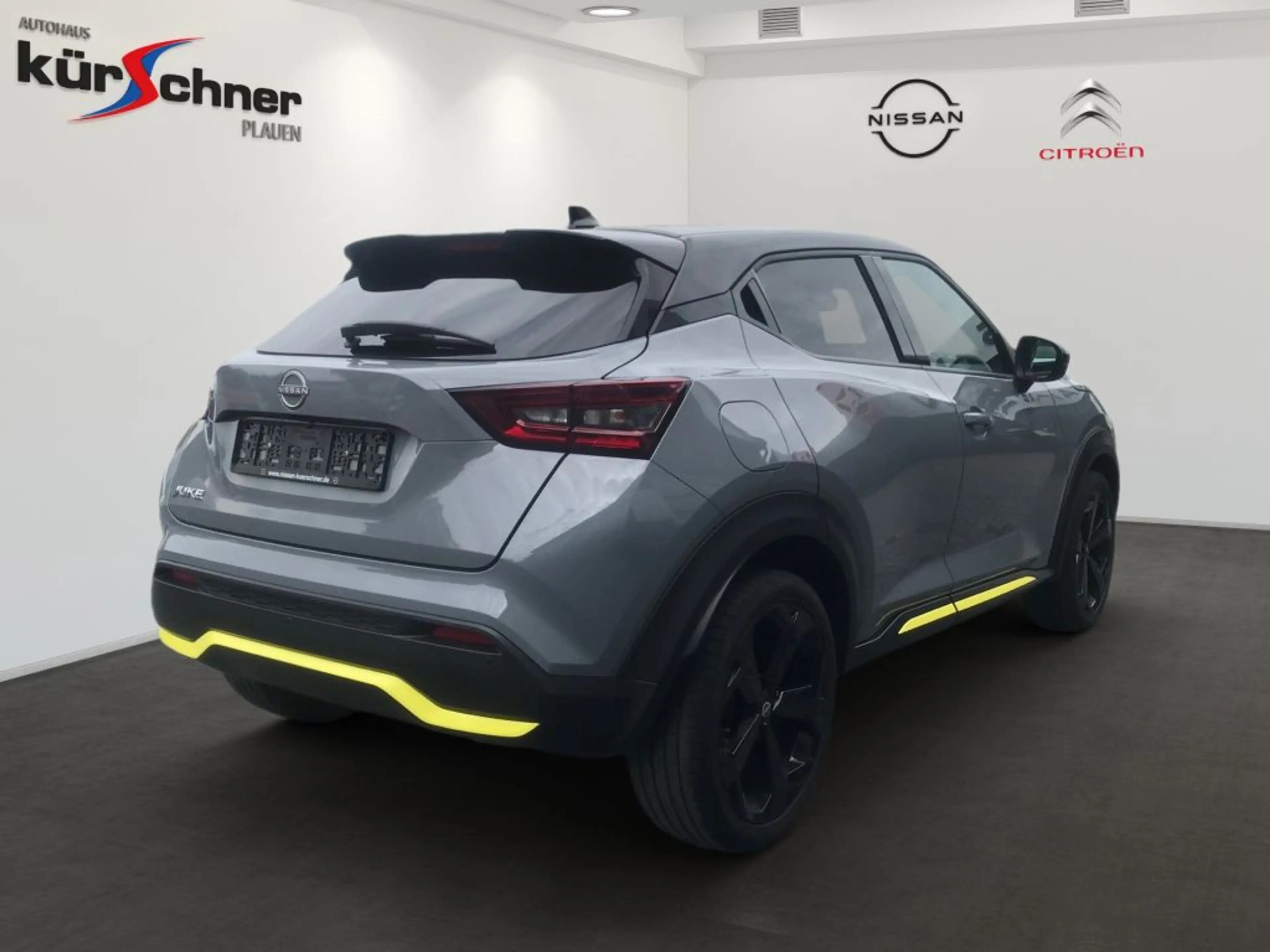 Nissan Juke 1.0 DIG-T Kiiro — photo 3