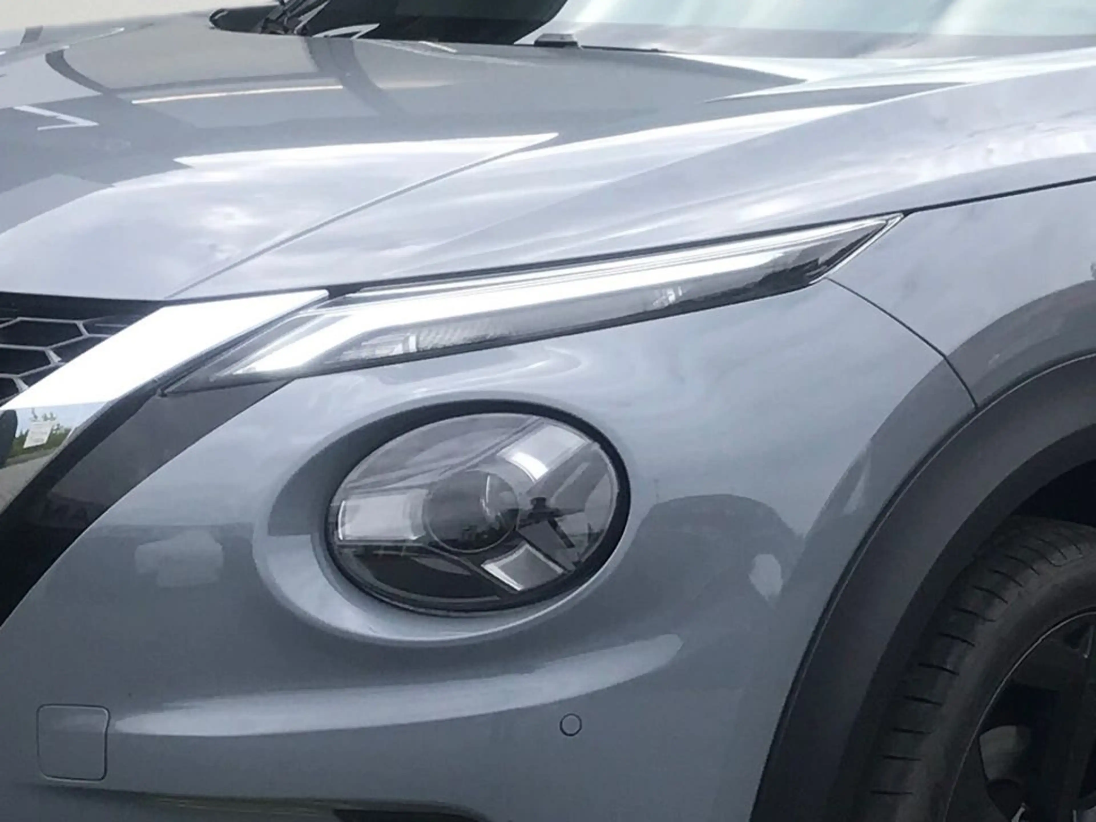 Nissan Juke 1.0 DIG-T Kiiro — photo 5