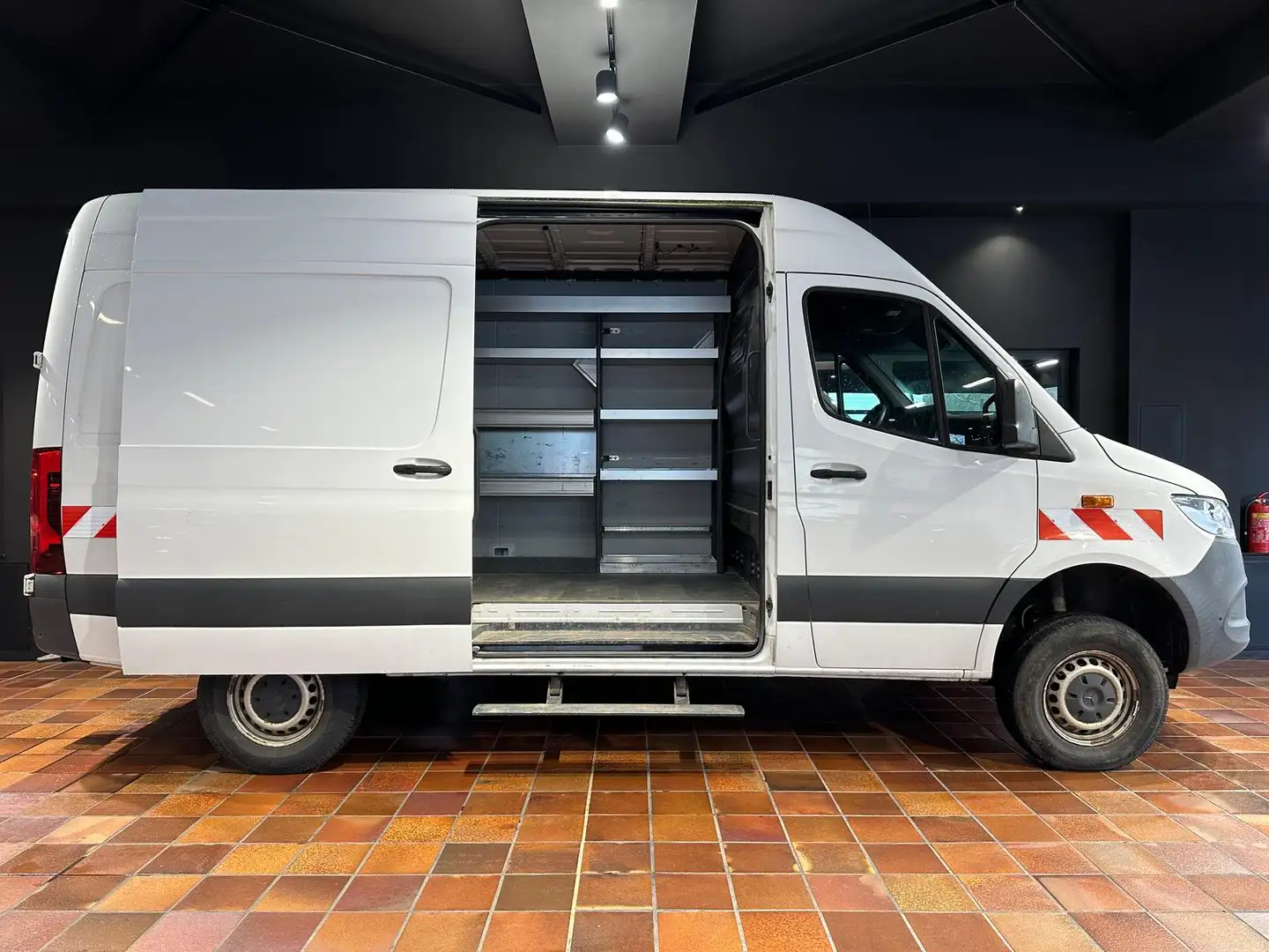 Mercedes-Benz Sprinter 316 4X4 L2H2 UNTERSETZUNG AHK-3,5T WERKSTATT-BOTT Weiß - 1