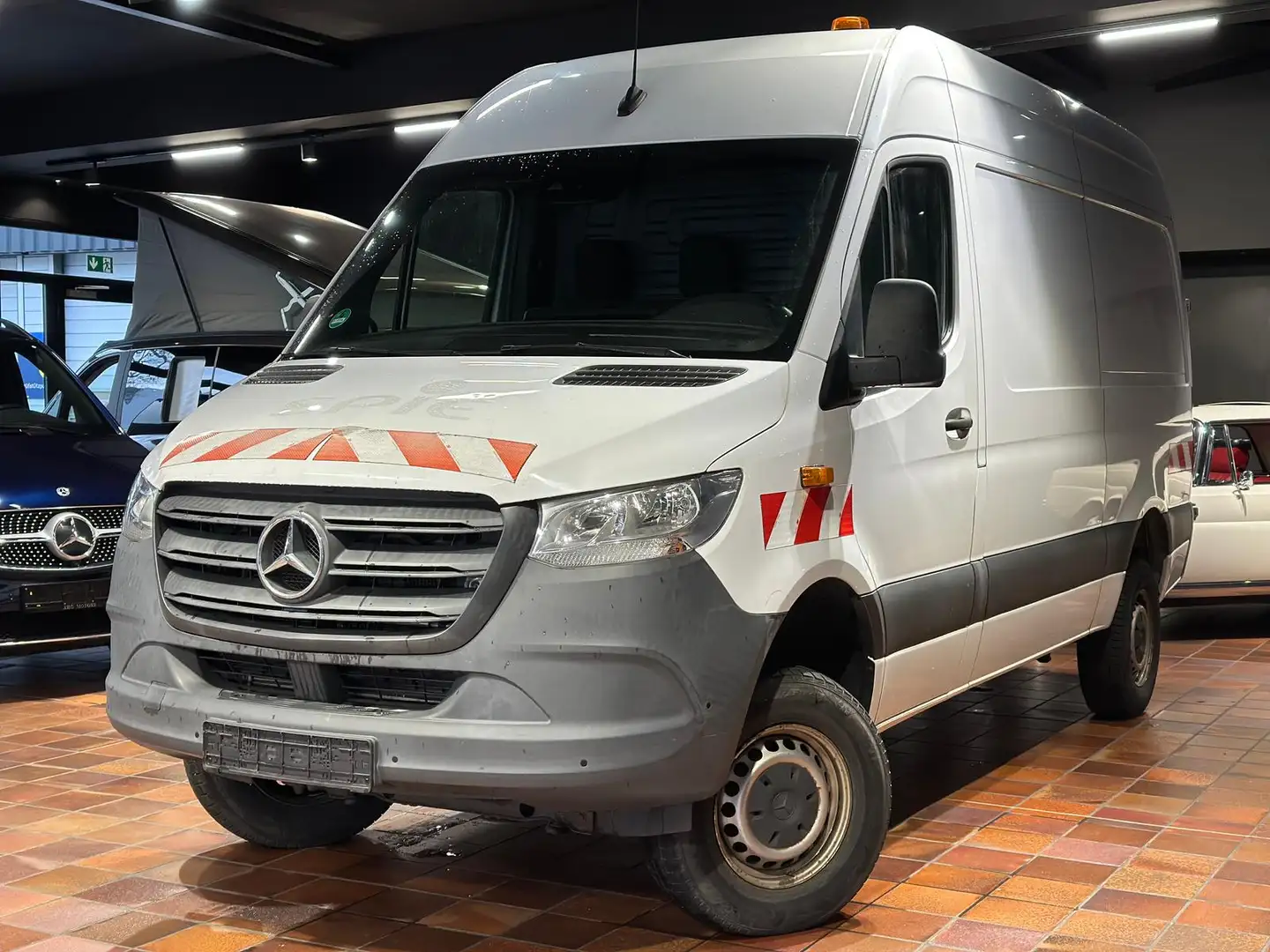 Mercedes-Benz Sprinter 316 4X4 L2H2 UNTERSETZUNG AHK-3,5T WERKSTATT-BOTT Weiß - 2