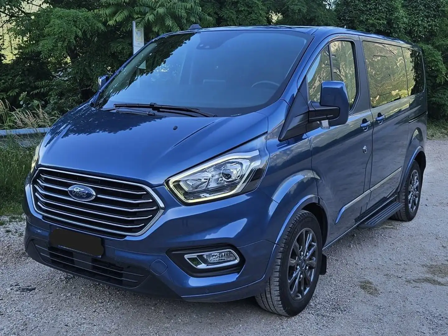 Ford Tourneo Custom 2.0 EcoBlue 130CV MHEV Titanium 320 L1 Blu/Azzurro - 1
