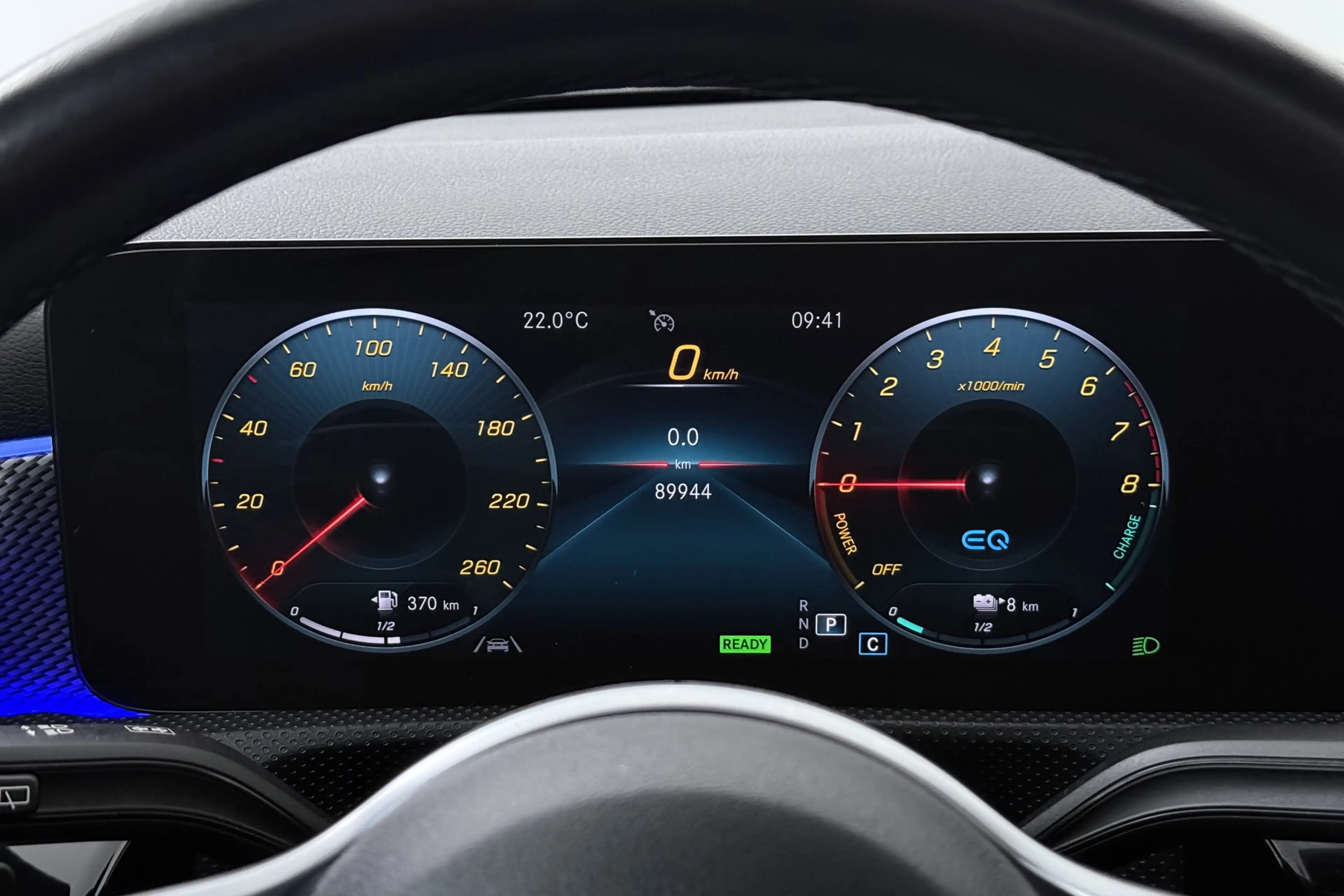 Mercedes-Benz A 250 e Business Solution AMG Limited (PANORAMADAK, SFEE — photo 13