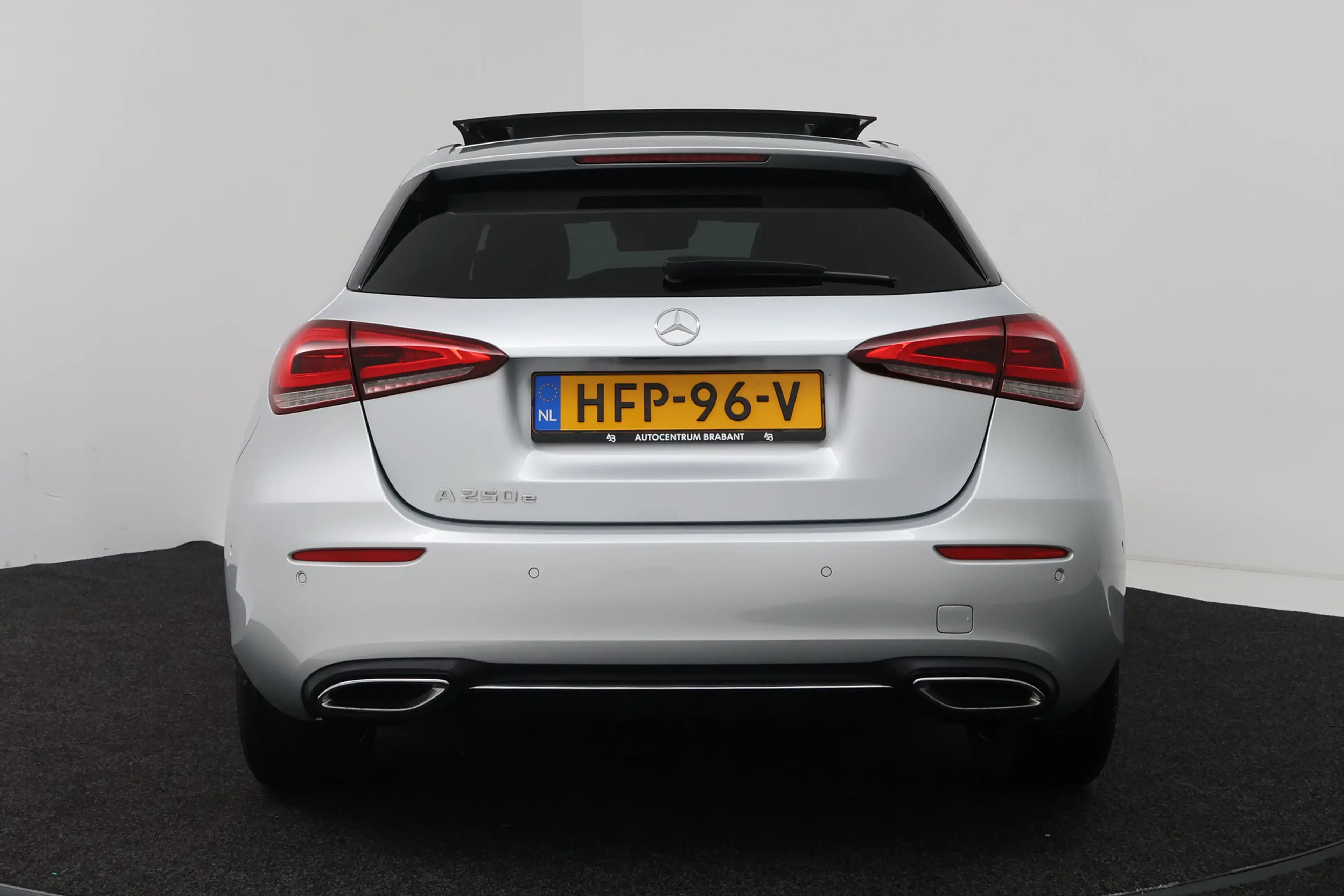 Mercedes-Benz A 250 e Business Solution AMG Limited (PANORAMADAK, SFEE — photo 7