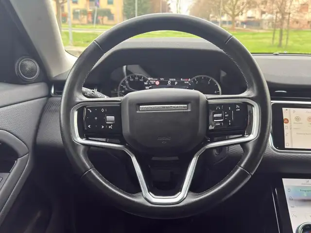 Land Rover Range Rover Evoque view 11