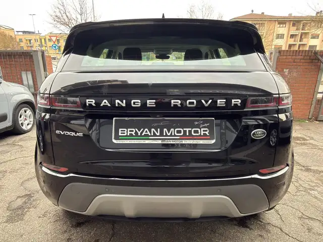 Land Rover Range Rover Evoque view 3