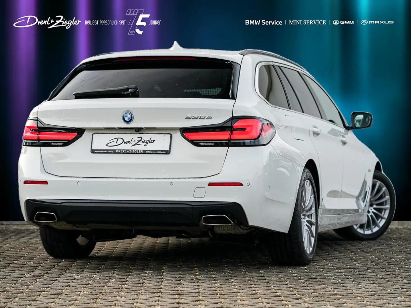 BMW 530 e Touring LiveCockProf HiFi 4-ZKlima ParkAss Weiß - 2