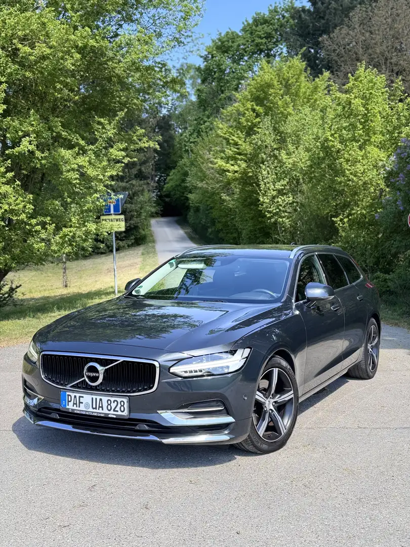 Volvo V90 D4 AWD Geartronic Momentum Pro - 1