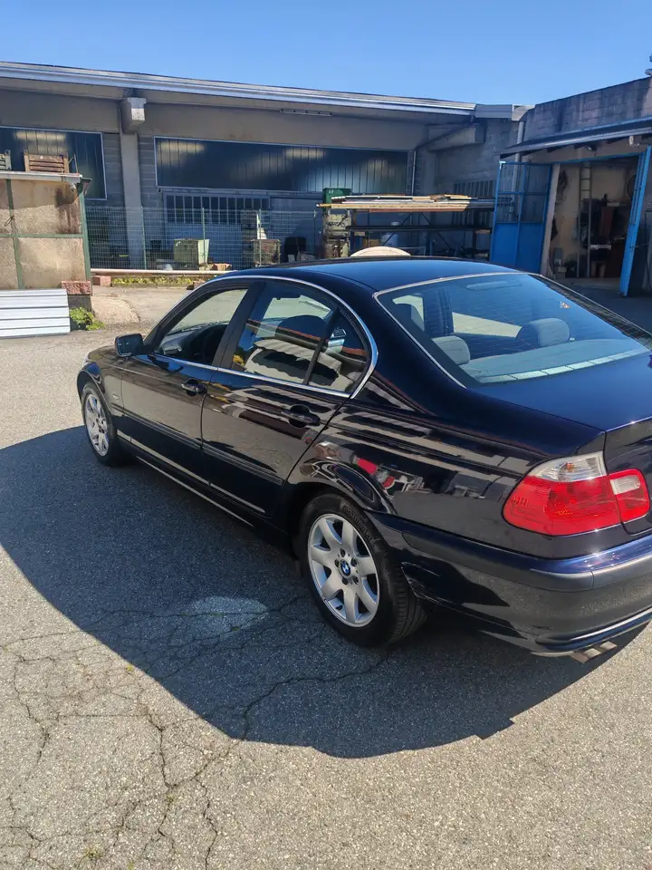 BMW 320i Eletta, foto 3