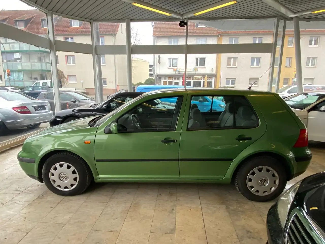 Volkswagen Golf 1.6 /2.Hd./Autm./Klimaautomatik/, foto 8