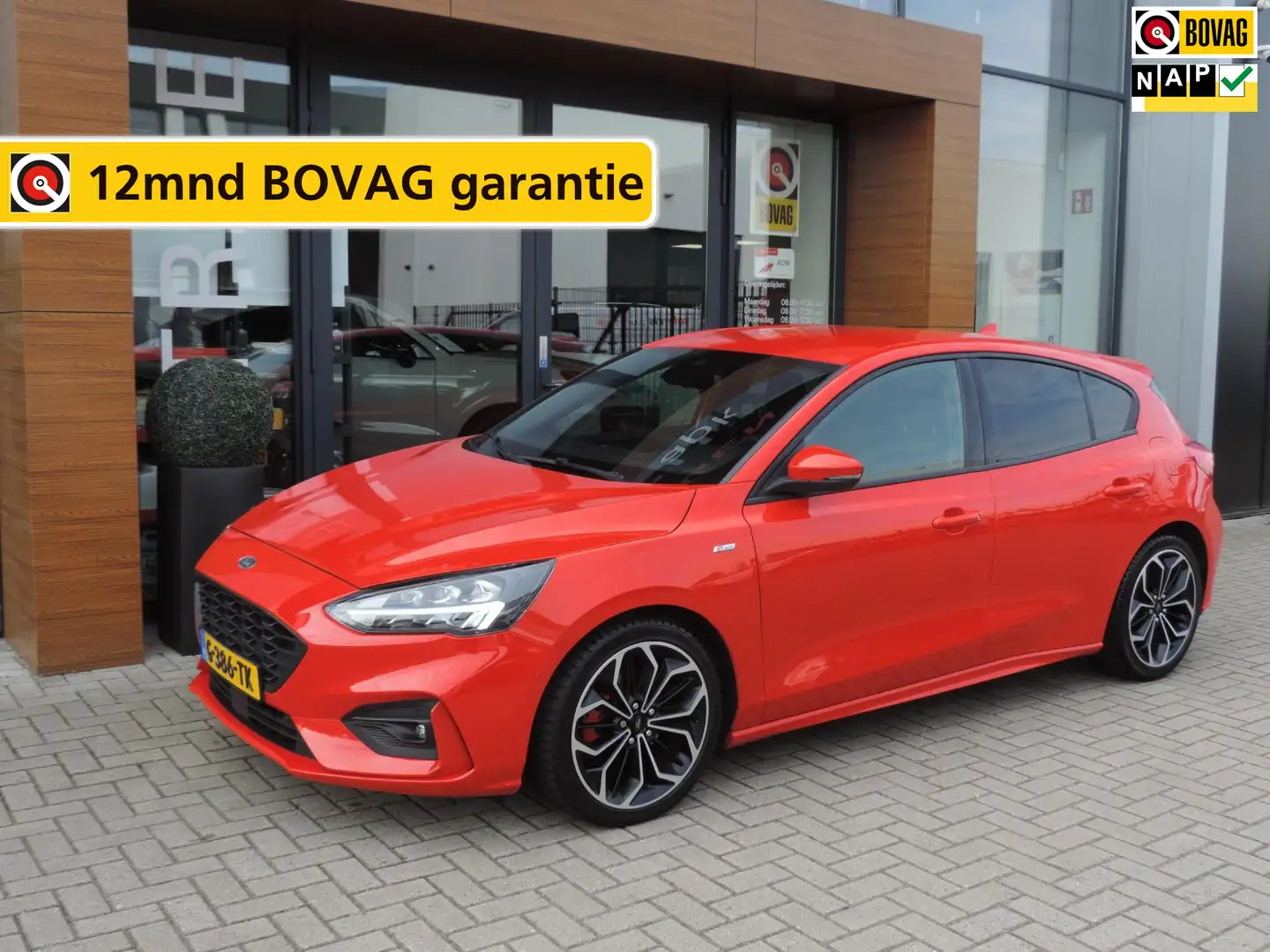 Ford Focus 1.0-T ST Line Business 65.000km | Winterpack | LED Rood - 1