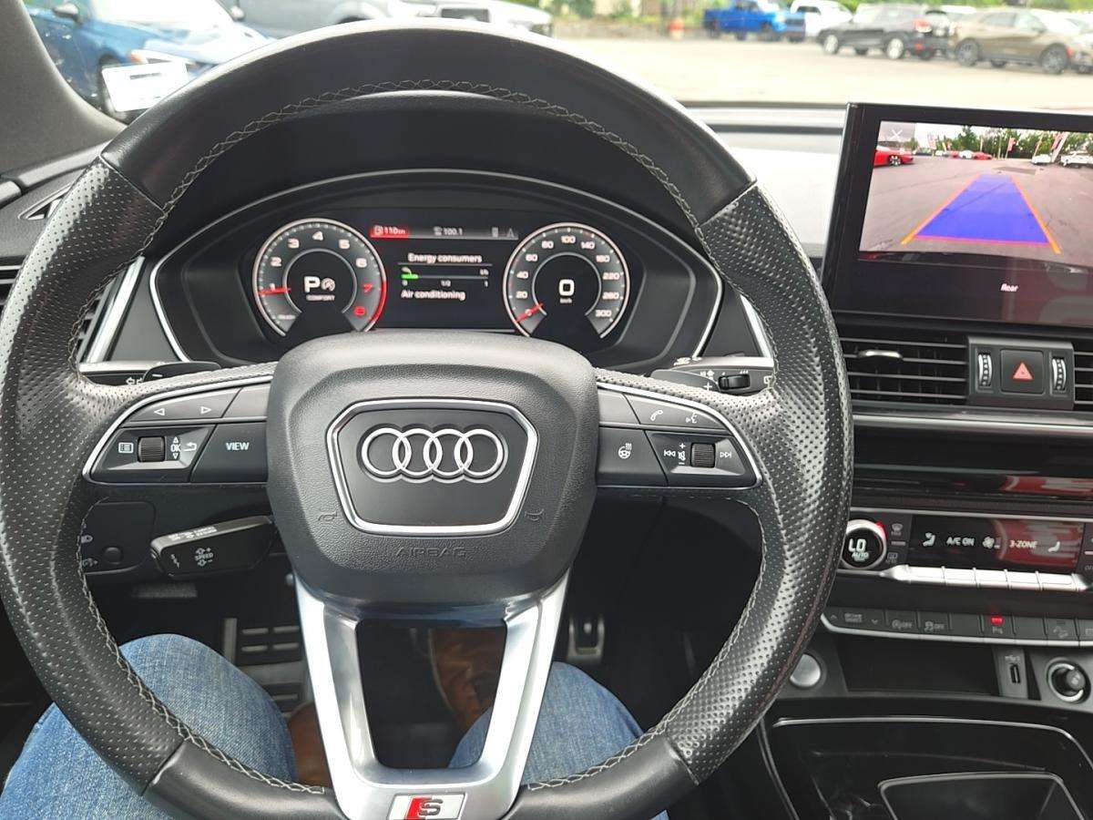 2021 Audi Q5 Progressiv 45 TFSI quattro thumb 15