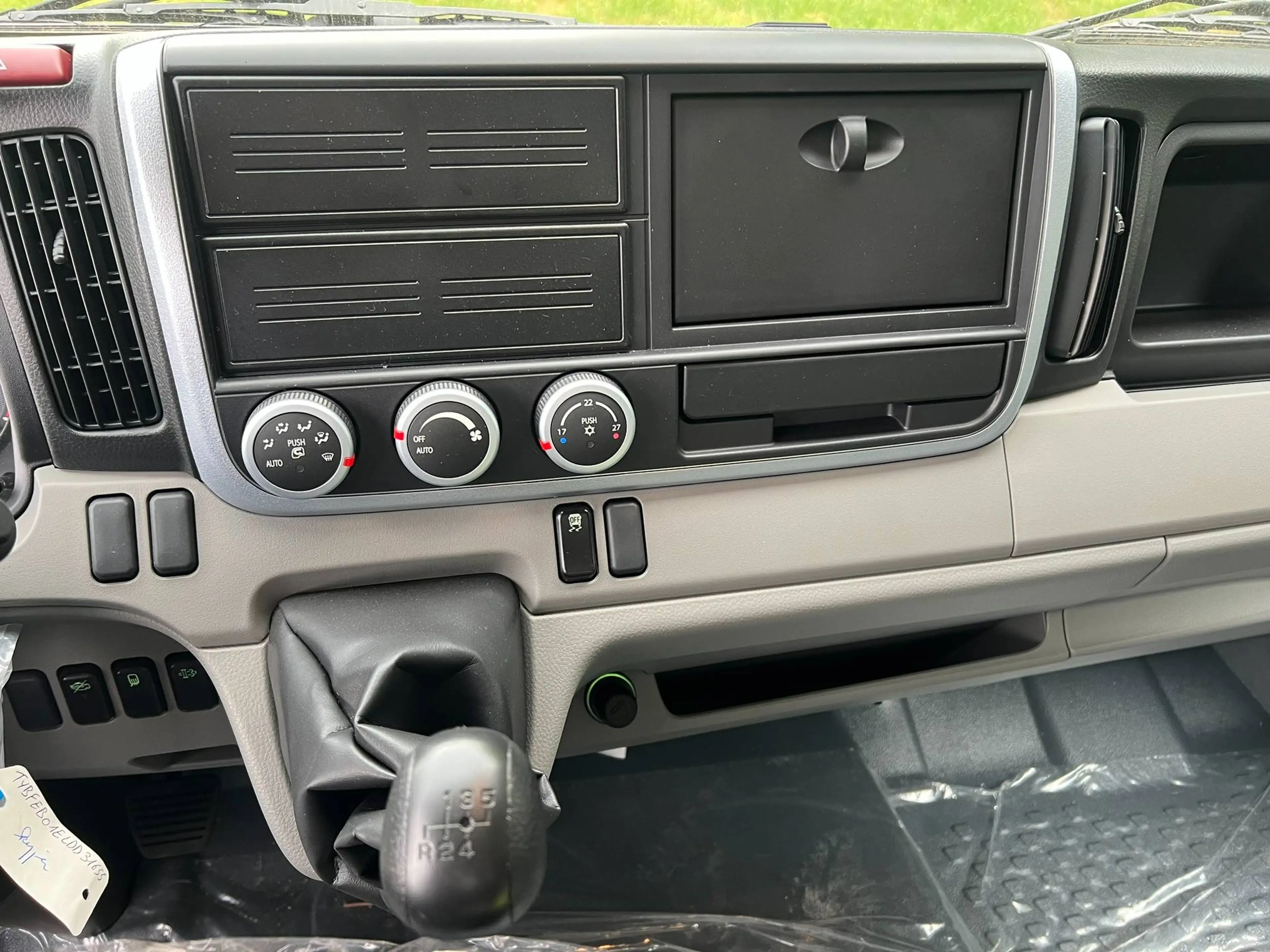 Mitsubishi Canter Fuso Canter 3C15 Kipper-materialenkoffer STOCKDEAL — photo 15