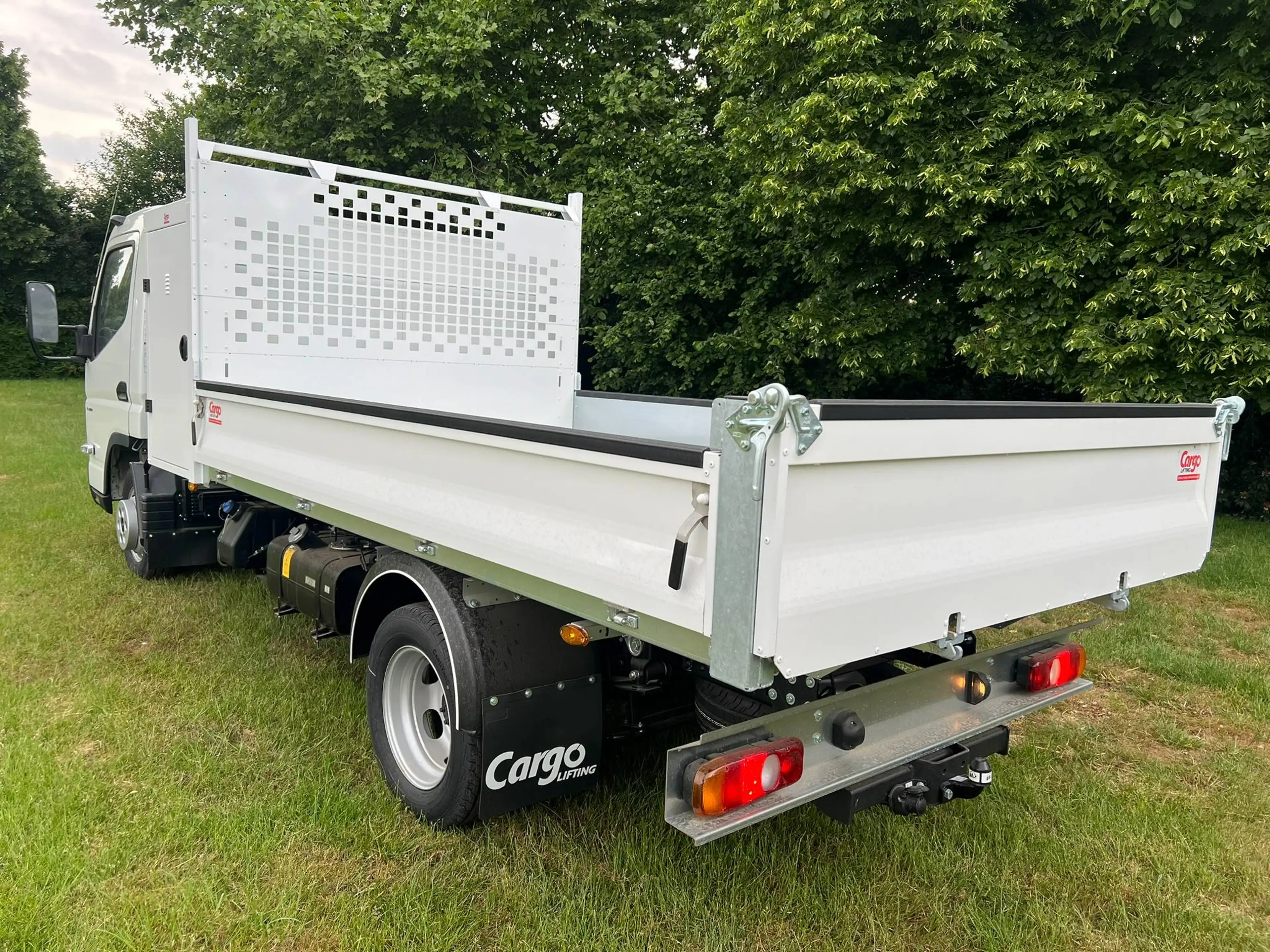 Mitsubishi Canter Fuso Canter 3C15 Kipper-materialenkoffer STOCKDEAL — photo 9