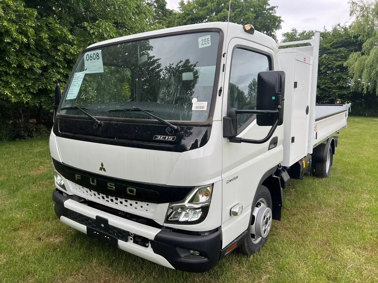 Mitsubishi Canter Fuso Canter 3C15 Kipper-materialenkoffer STOCKDEAL Weiß - 2