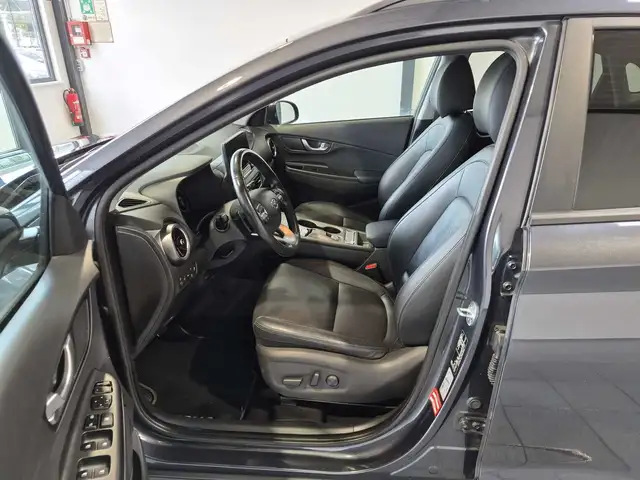 Hyundai Kona view 8