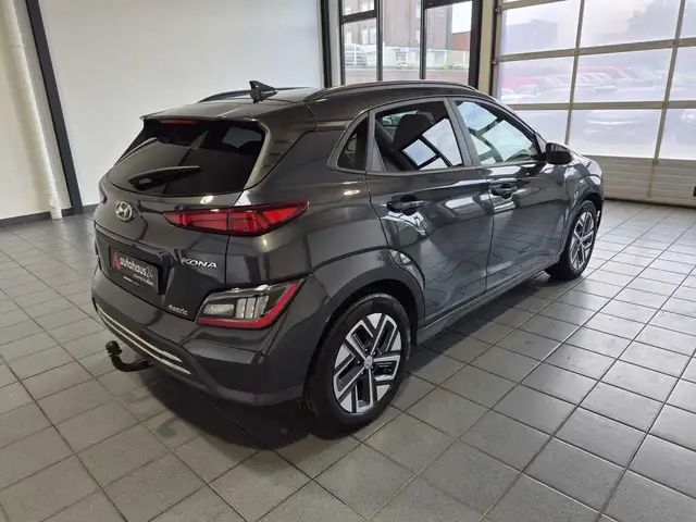 Hyundai Kona view 5