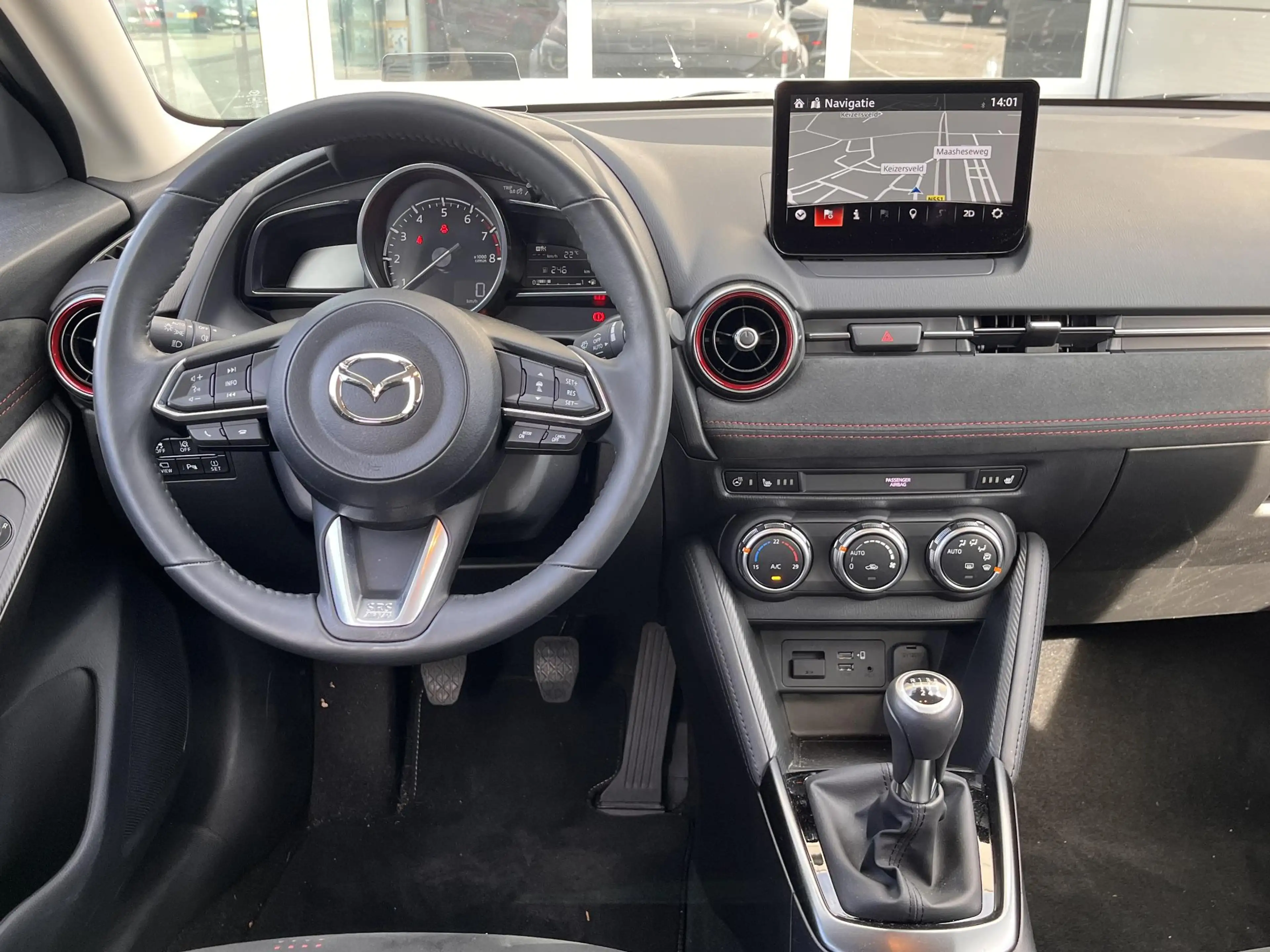 Mazda 2 1.5 e-SkyActiv-G 90 Homura Aka Navigatie | 360 cam — photo 9