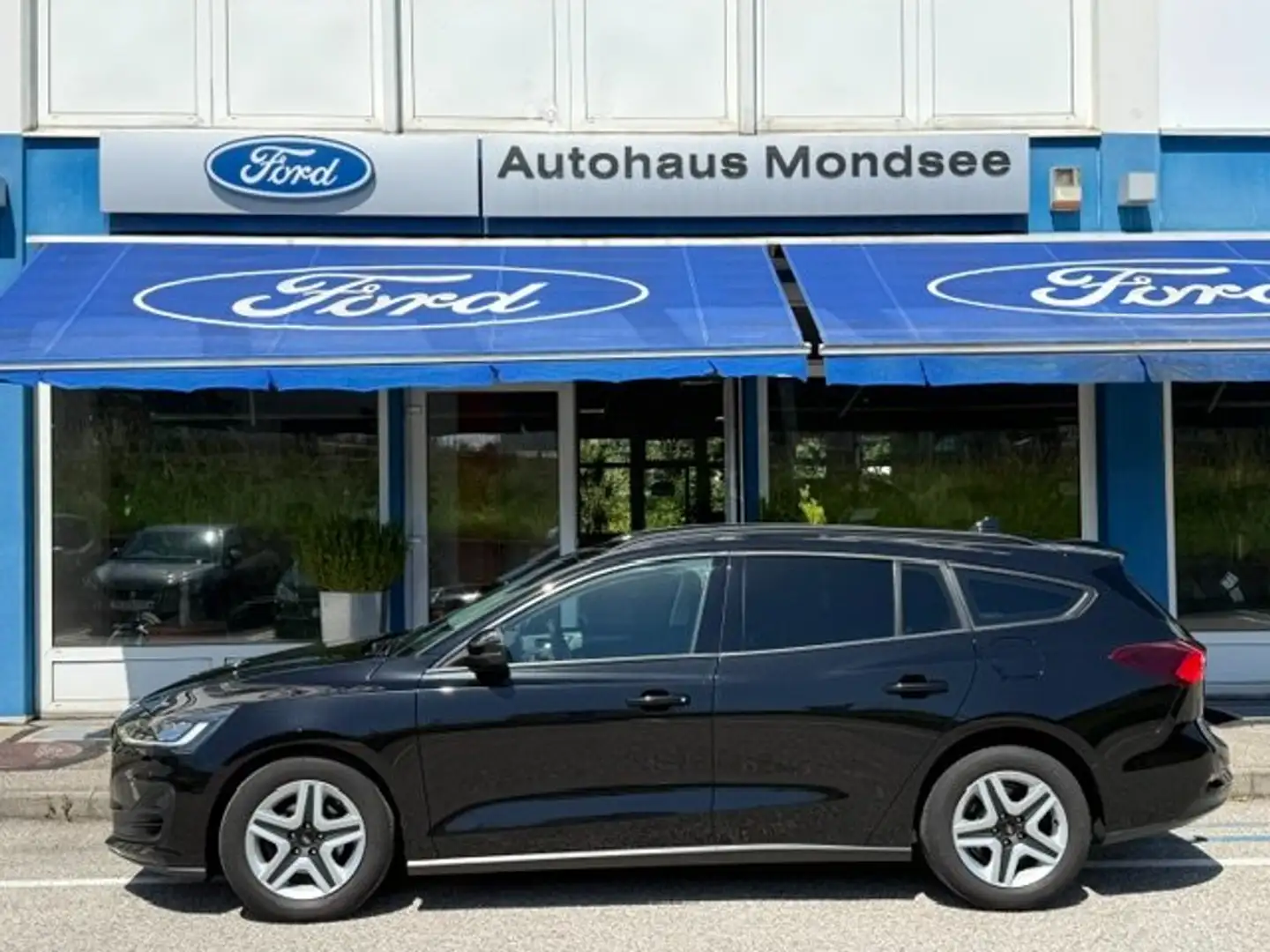 Ford Focus Cool & Connect Schwarz - 2