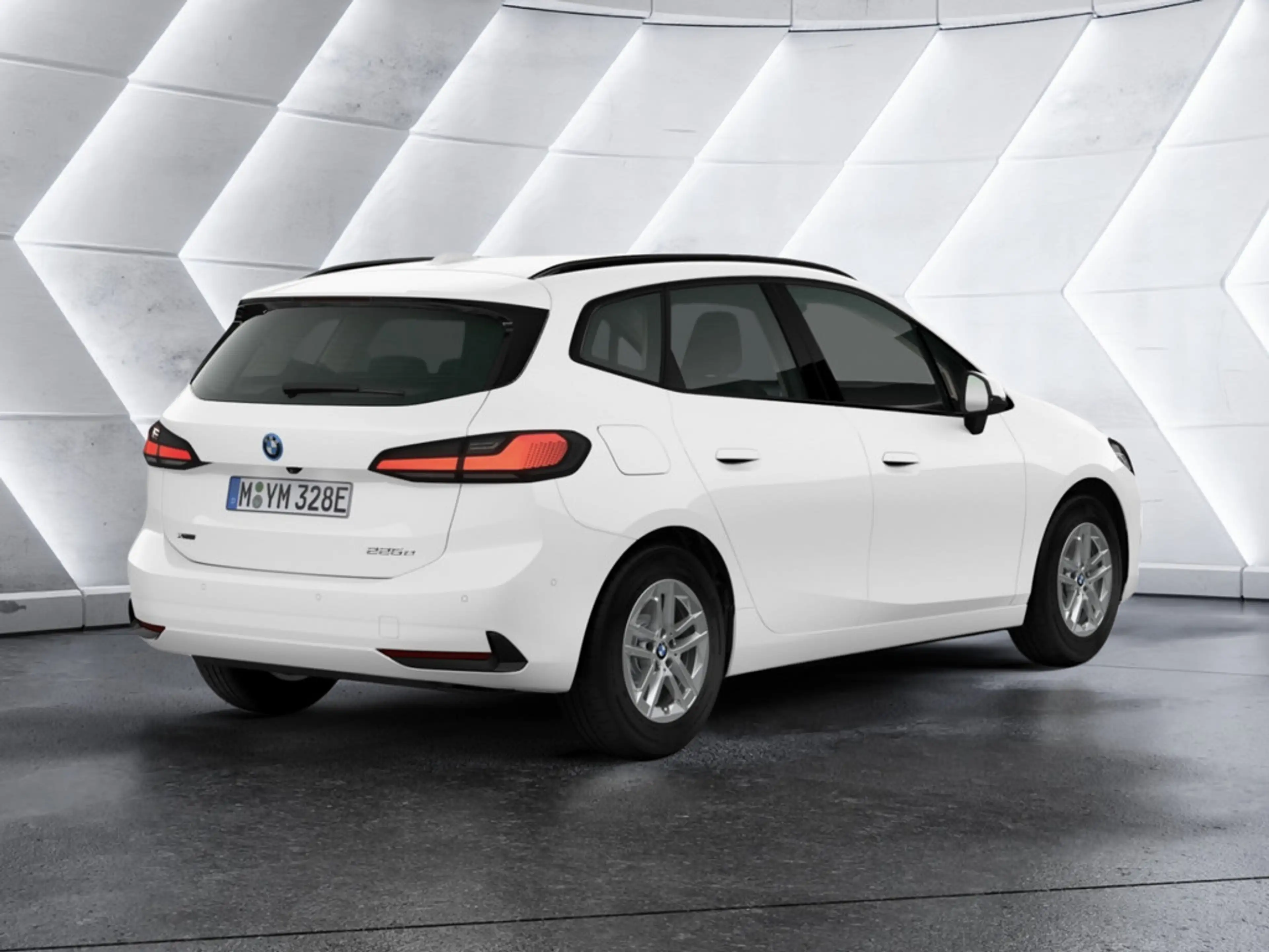 BMW 225 Active Tourer e xDrive KAMERA NAVI LED — photo 4