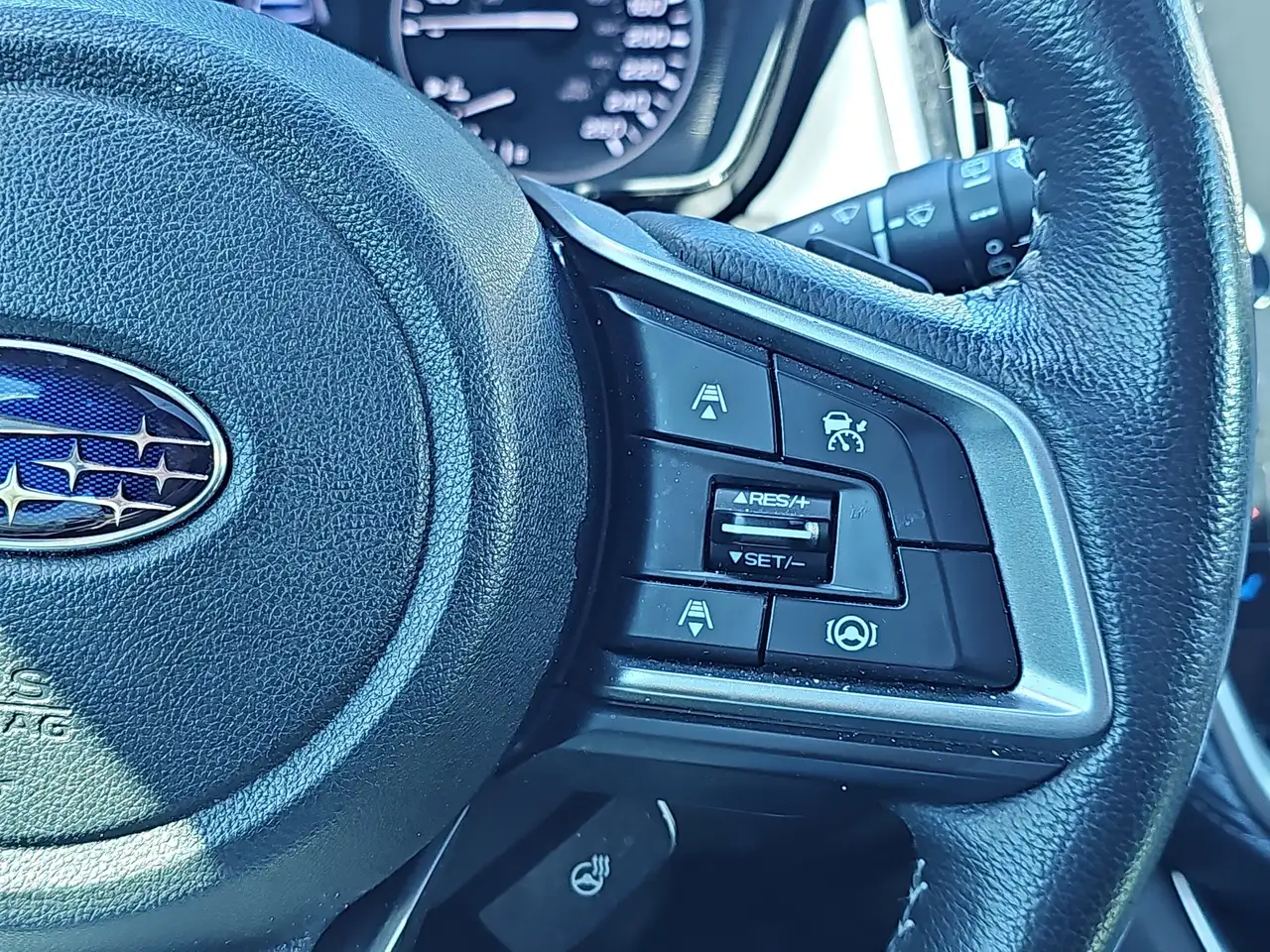 Subaru OUTBACK снимка Subaru OUTBACK
