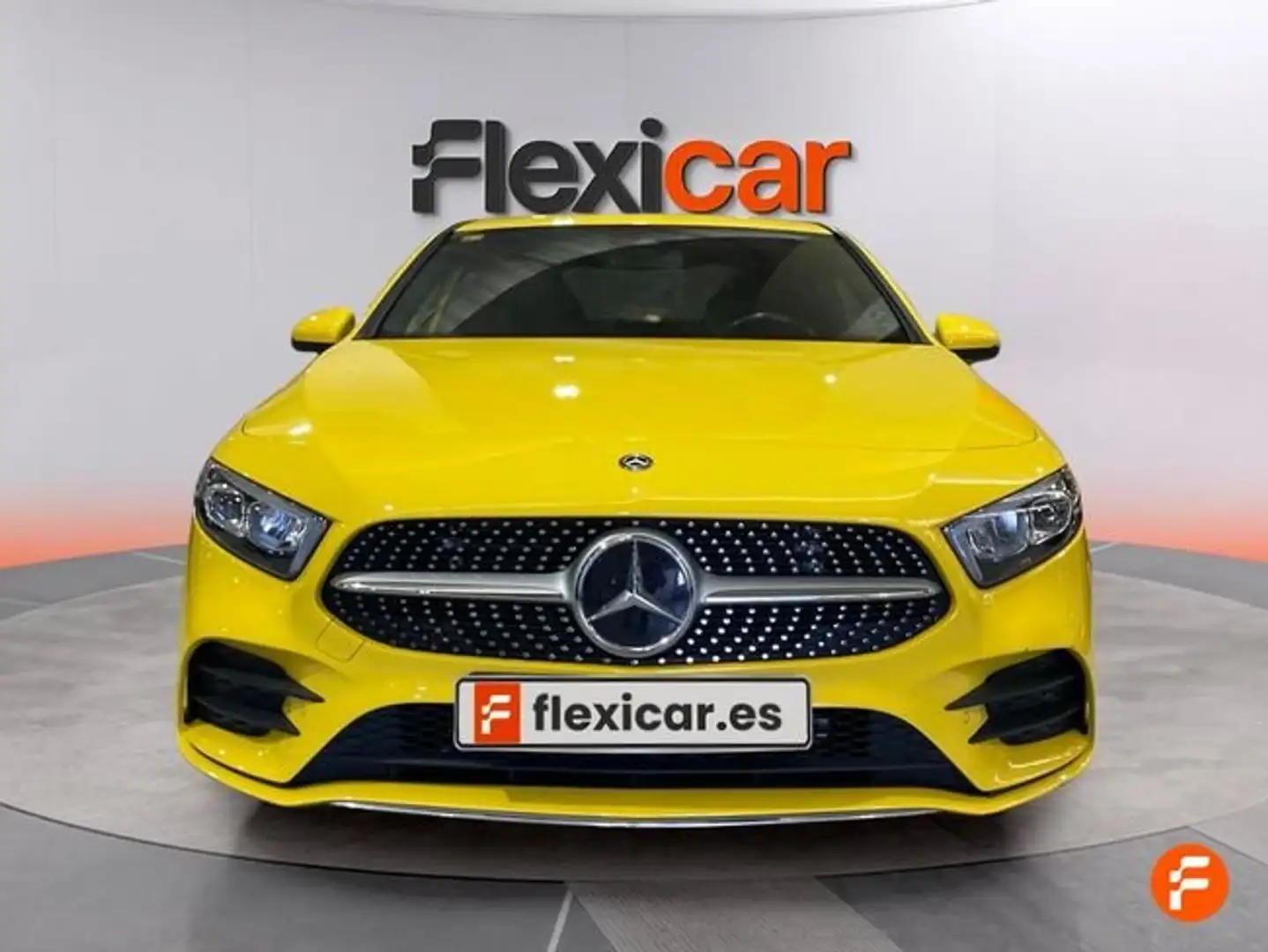 Mercedes-Benz A 180 d Amarillo - 2
