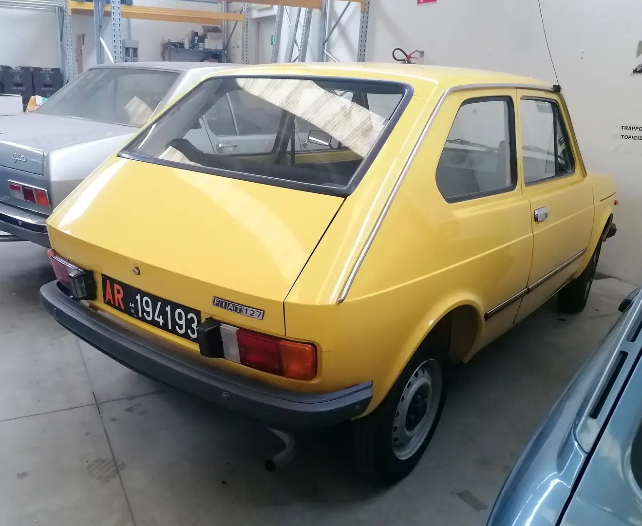 Fiat 127 127 2p 0.9 C Жовтий - 2