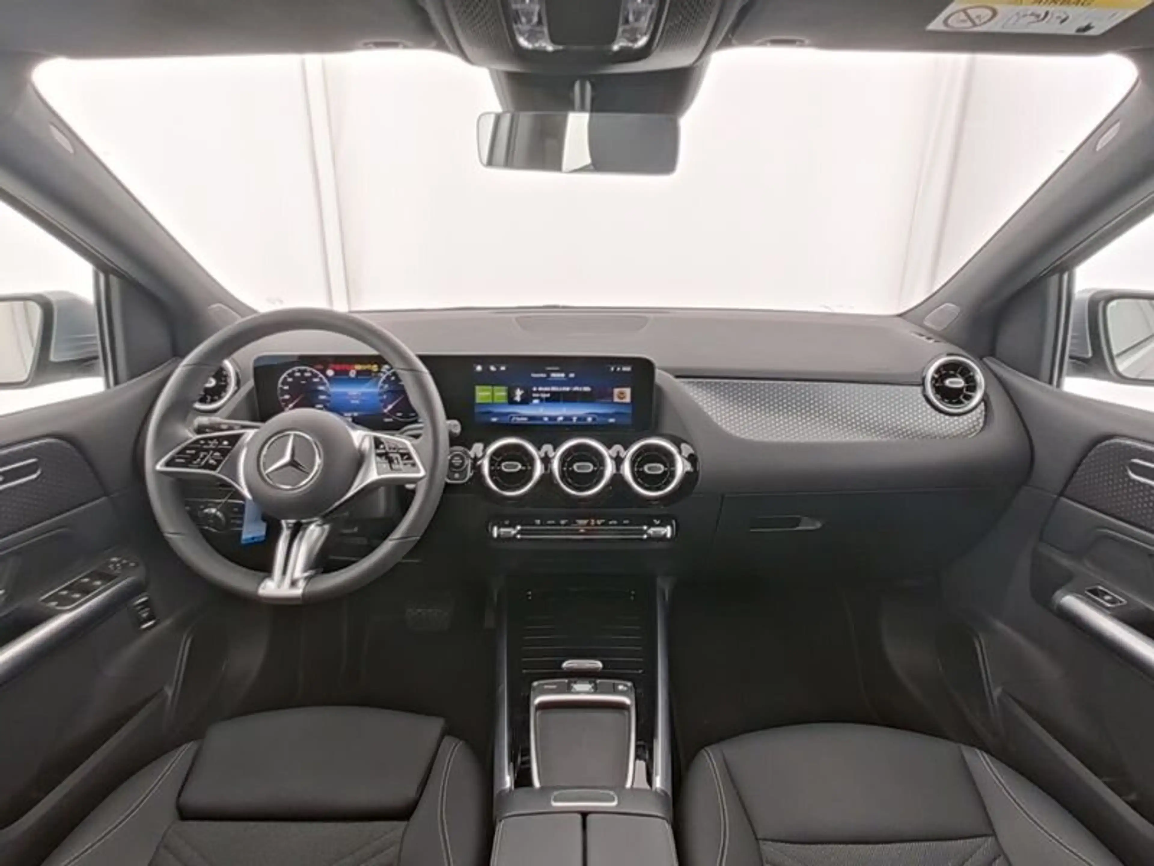 Mercedes-Benz B 180 B 180 Progressive Verkehrszeichen-Assist CarPlay — photo 6