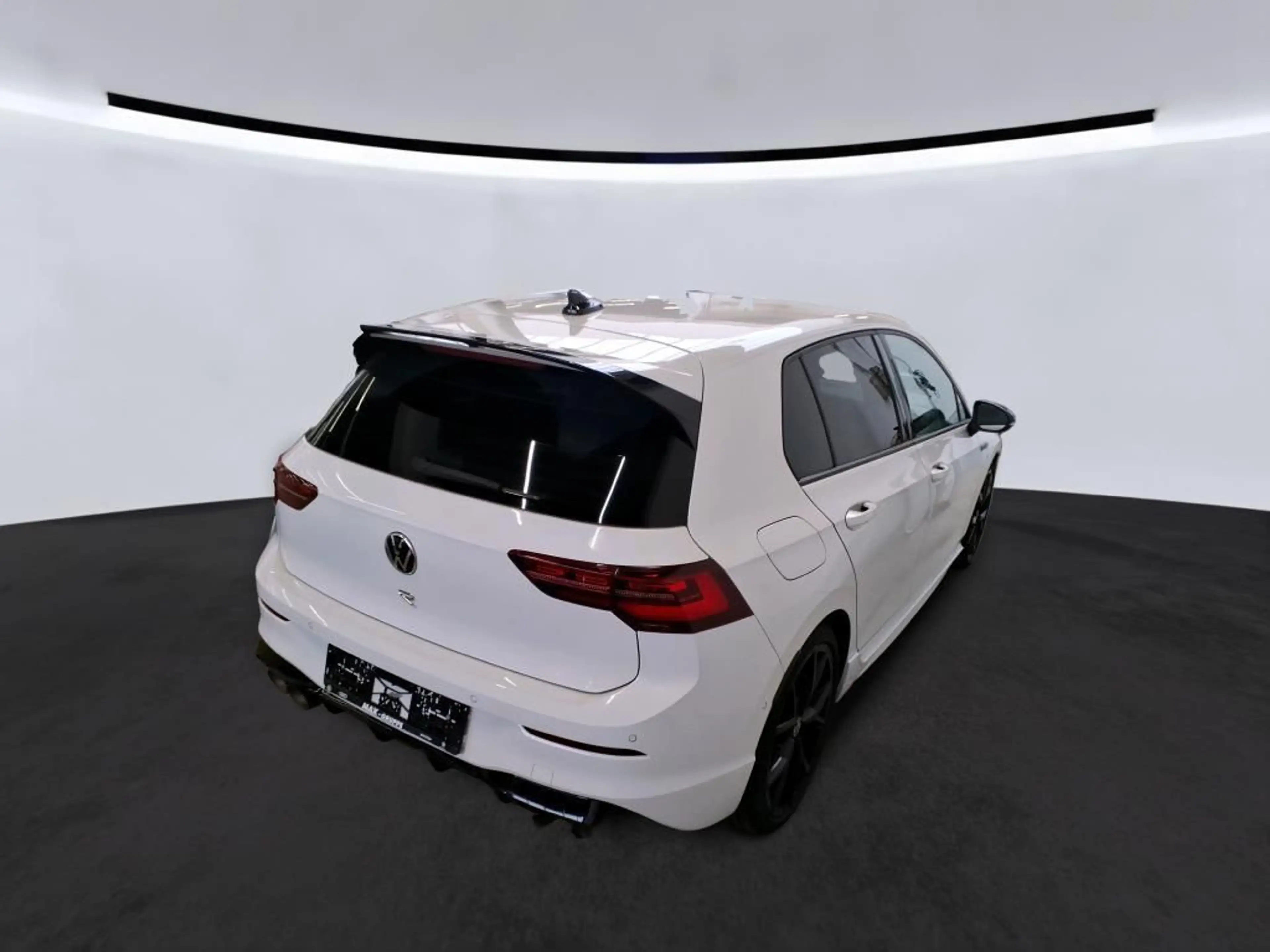 Volkswagen Golf 2.0 TSI R 4Motion *AKRAPOVIC*BLACK-STYLE* — photo 5