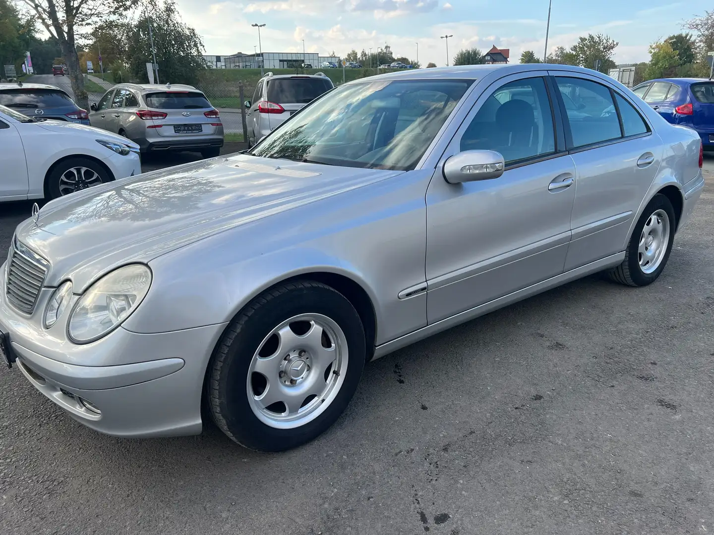 Mercedes-Benz E 200 E 200 Kompressor (211.042) Grau - 2