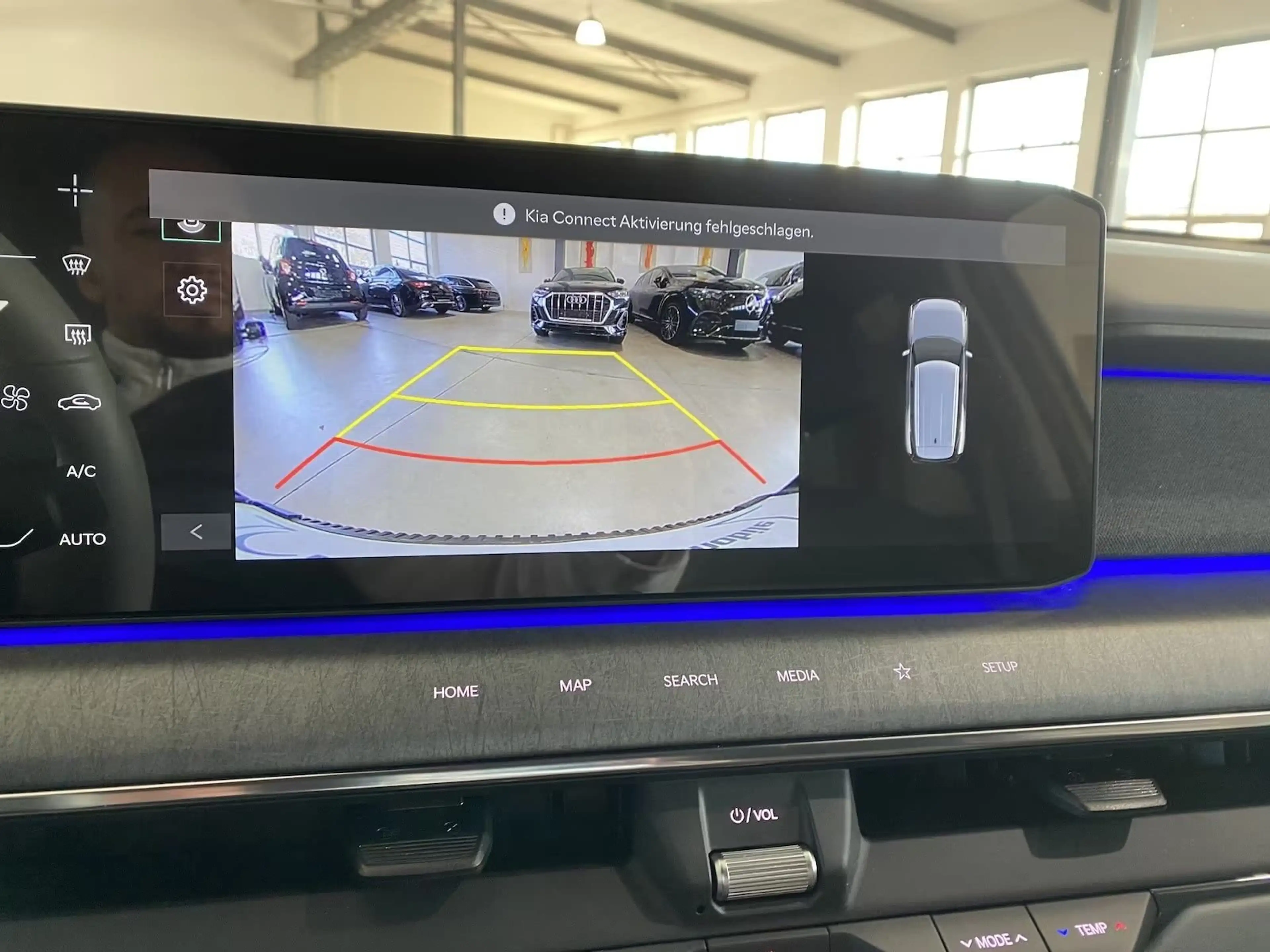 Kia EV9 Earth 99,8 kWh Head Up-Display*Panormadach — photo 11