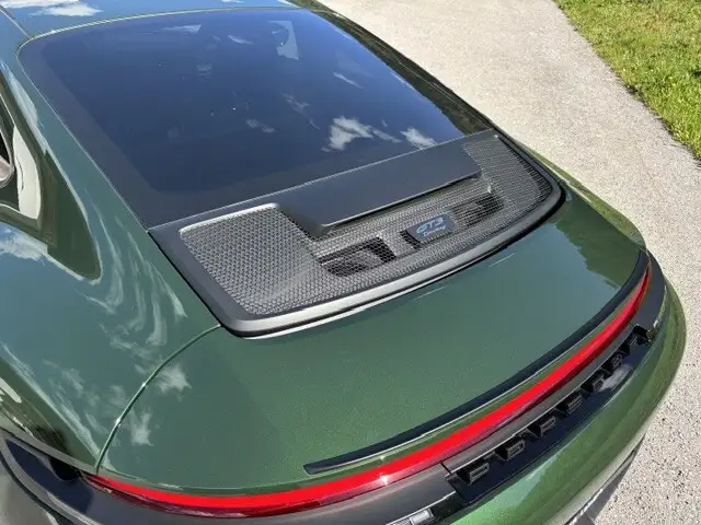 Porsche 911 Carrera GT3 Touring Coupé Ansicht 17