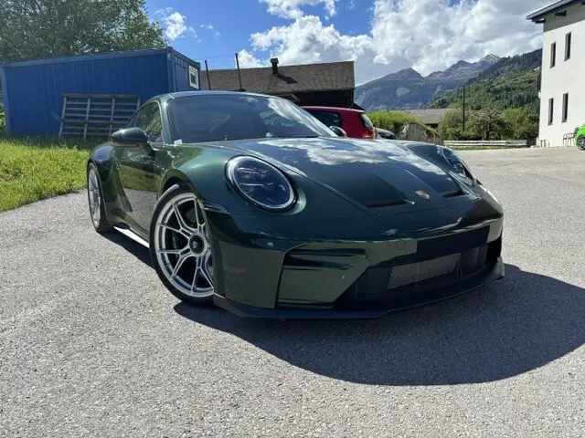 Porsche 911 Carrera GT3 Touring Coupé Ansicht 6