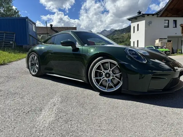 Porsche 911 Carrera GT3 Touring Coupé Ansicht 2