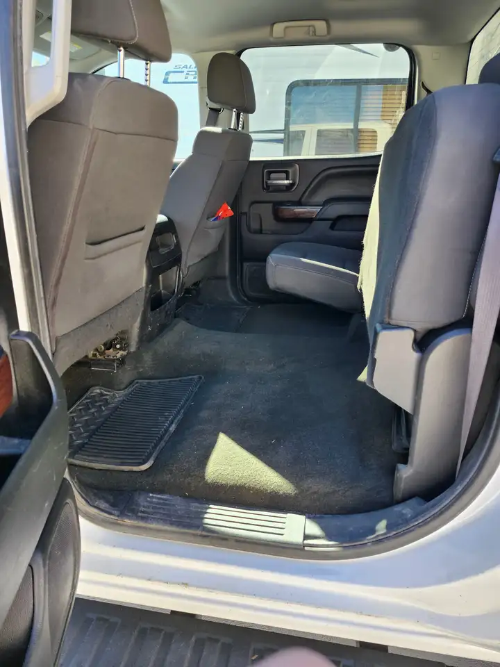 GMC Sierra 3500HD снимка GMC Sierra 3500HD