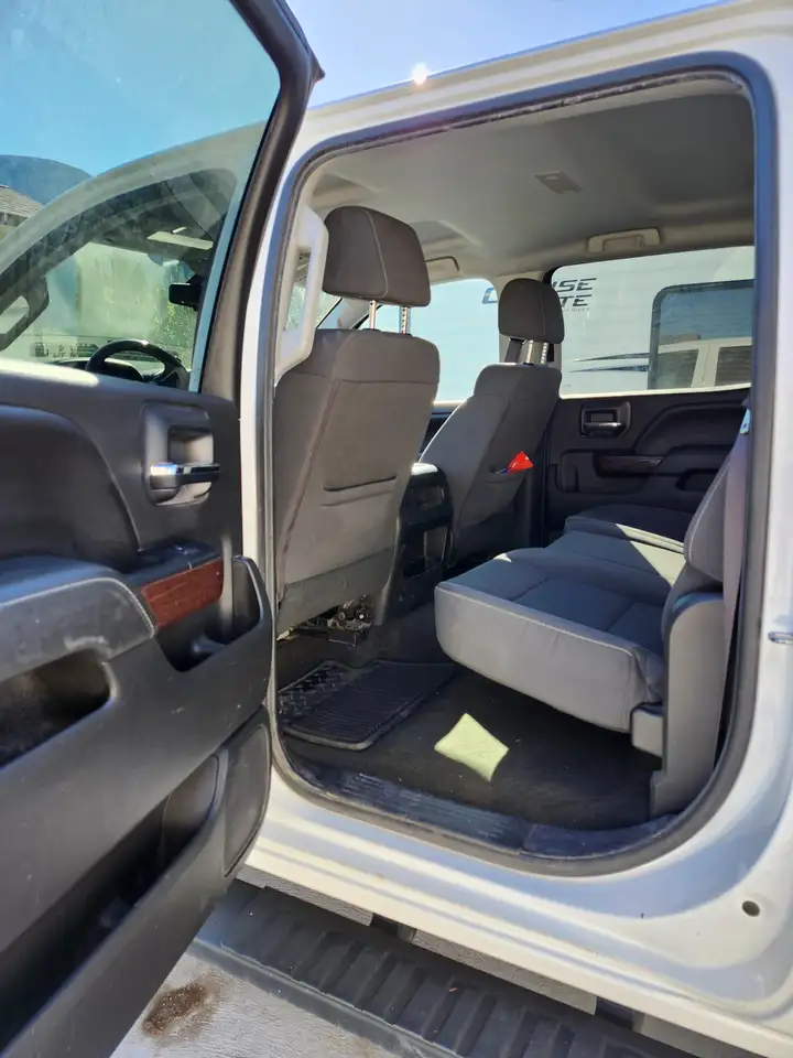 GMC Sierra 3500HD снимка GMC Sierra 3500HD